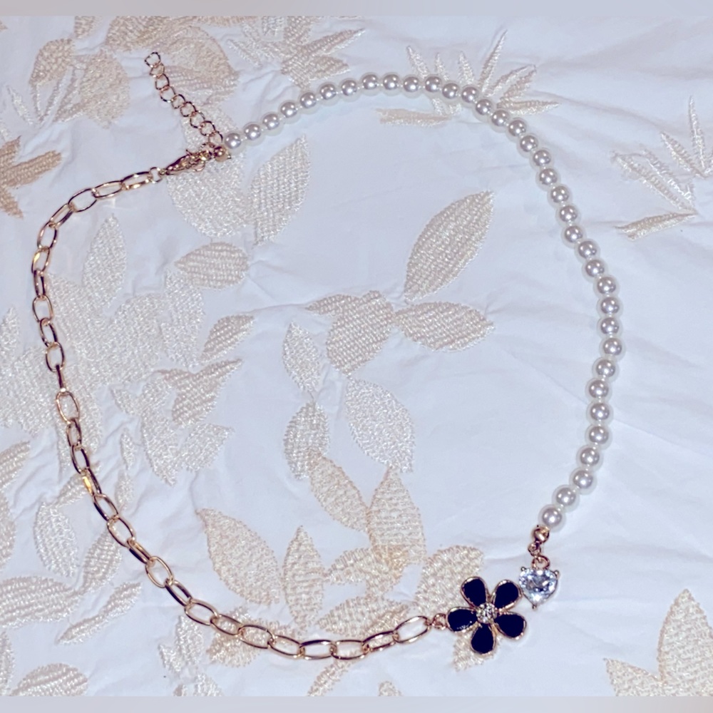 NWT Mixed Gold & Blue Tone Necklace- 17” Chain w/Acrylic Blue Flower & Crystals - Picture 9 of 16
